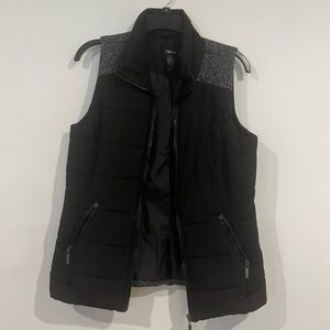 Black puffer vest